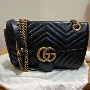 Gucci GG Marmont quilted black leather shoulder bag
